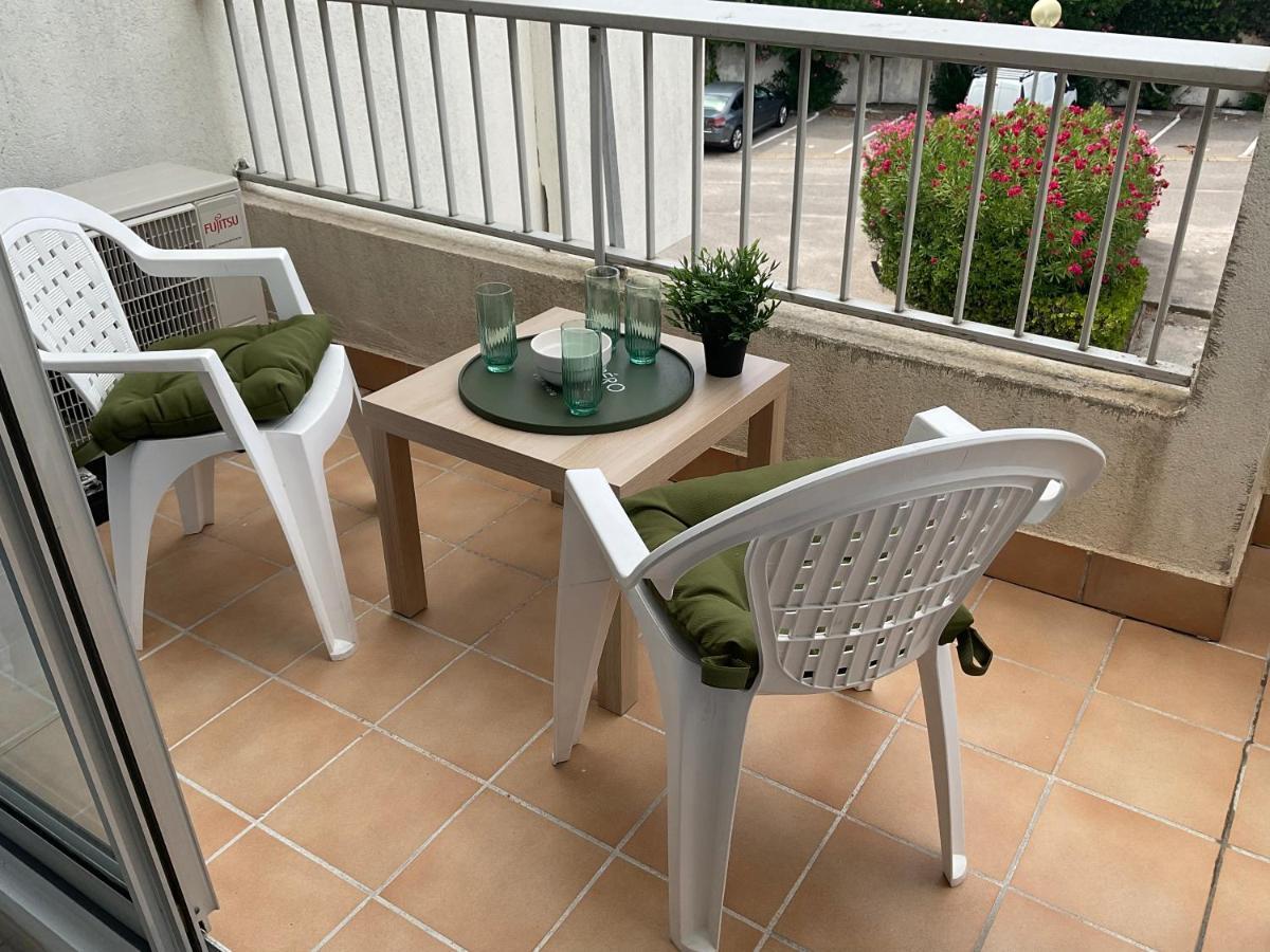 Studio Le Vue Mer Acces Direct A La Plage Parking Prive Clim Belle Terrasse Le Grau-du-Roi Buitenkant foto